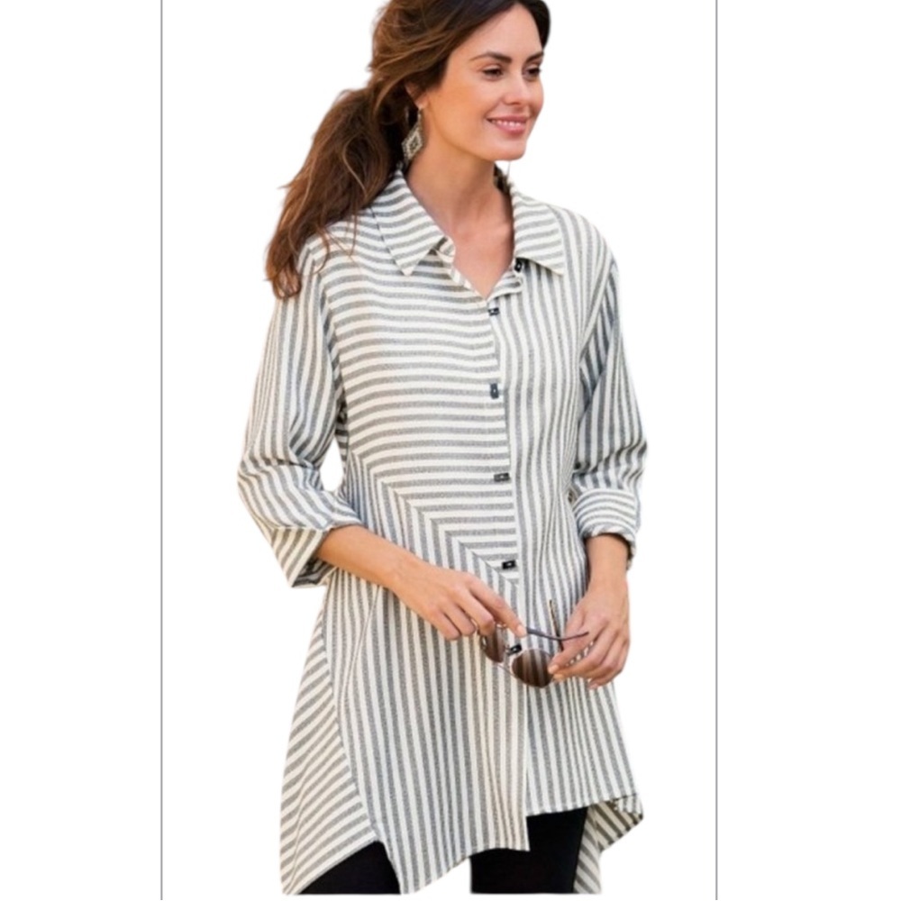 Soft Surroundings Striped Black and White Women's Top and Flared Bottom Edge